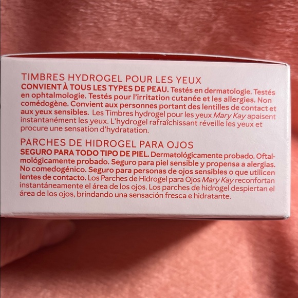 Mary Kay Pink Hydrogel Eye Patches - Picture 4 of 8